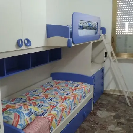 Casa Vacanze Leo 2 Apartment *