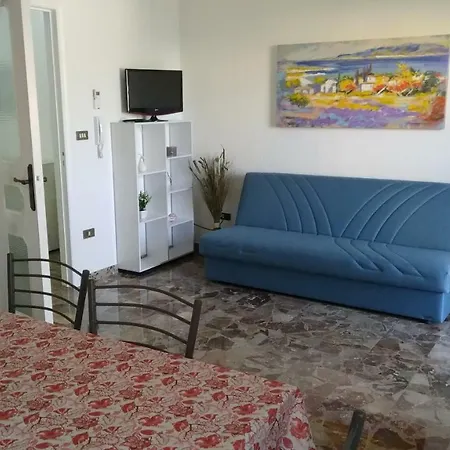 Casa Vacanze Leo 2 Apartment Acquarica del Capo