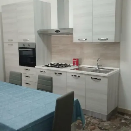 Casa Vacanze Leo 2 *